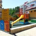 Menada Royal Sun דירה