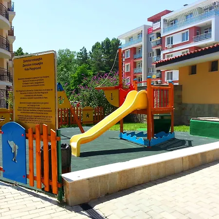 Menada Royal Sun Апартаменти