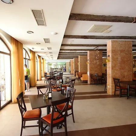 Menada Royal Sun Апартаменти Сонячний Берег