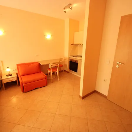 Menada Royal Sun Daire *