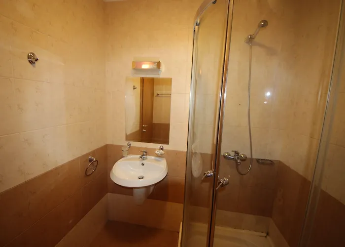 Menada Royal Sun ساني بيتش