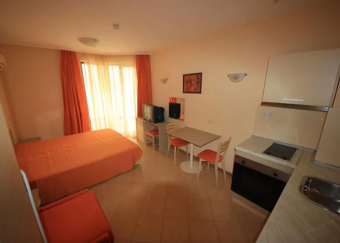 Menada Royal Sun Apartament *