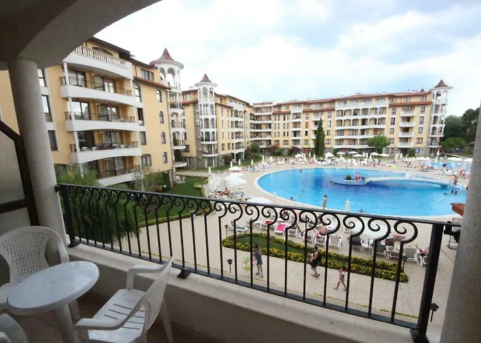 Menada Royal Sun Apartament *